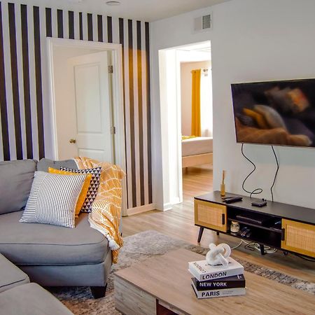 Cozy Condo, Minutes From Broadwy, Sleeps 5 내슈빌 외부 사진