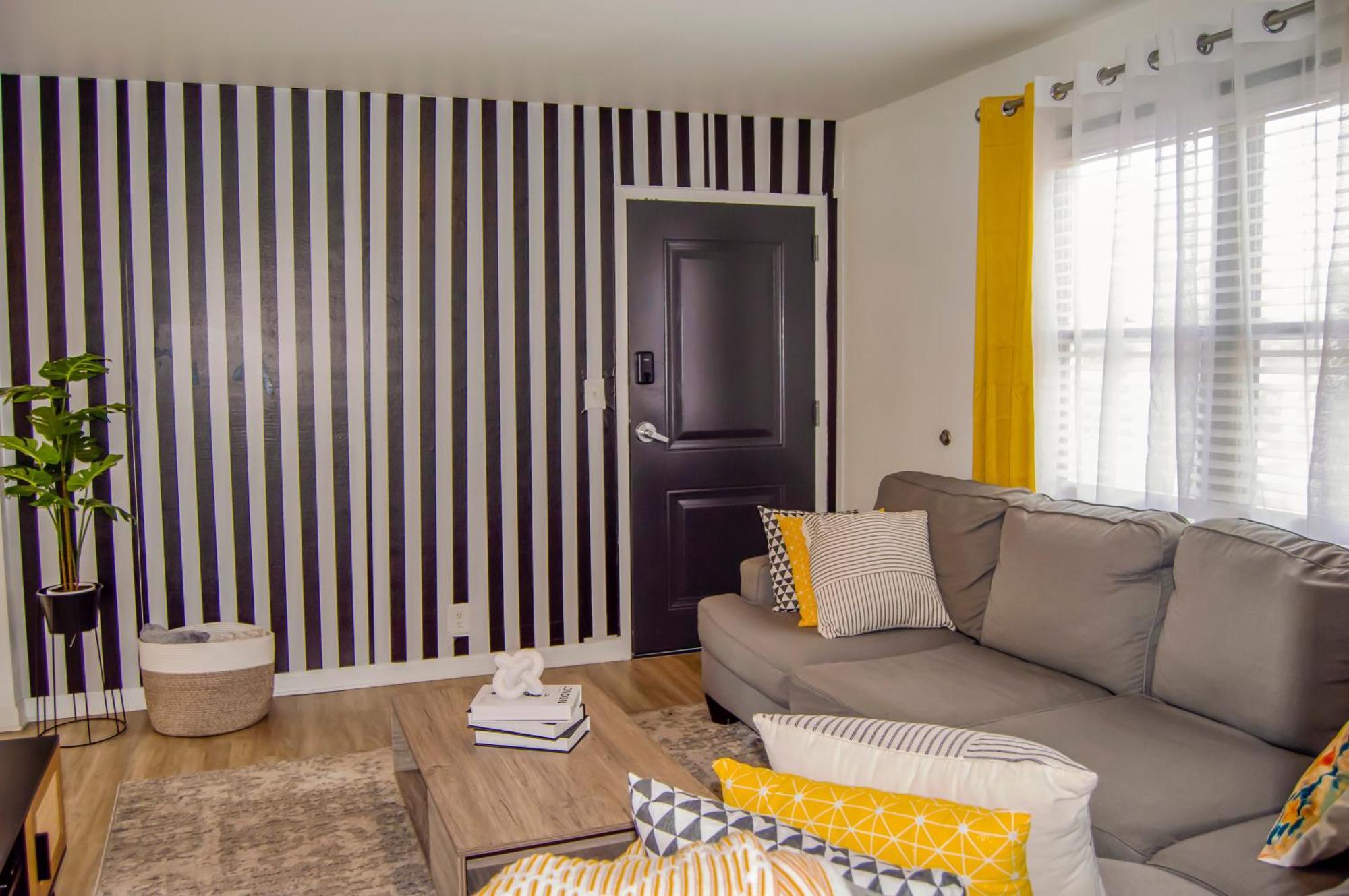 Cozy Condo, Minutes From Broadwy, Sleeps 5 내슈빌 외부 사진
