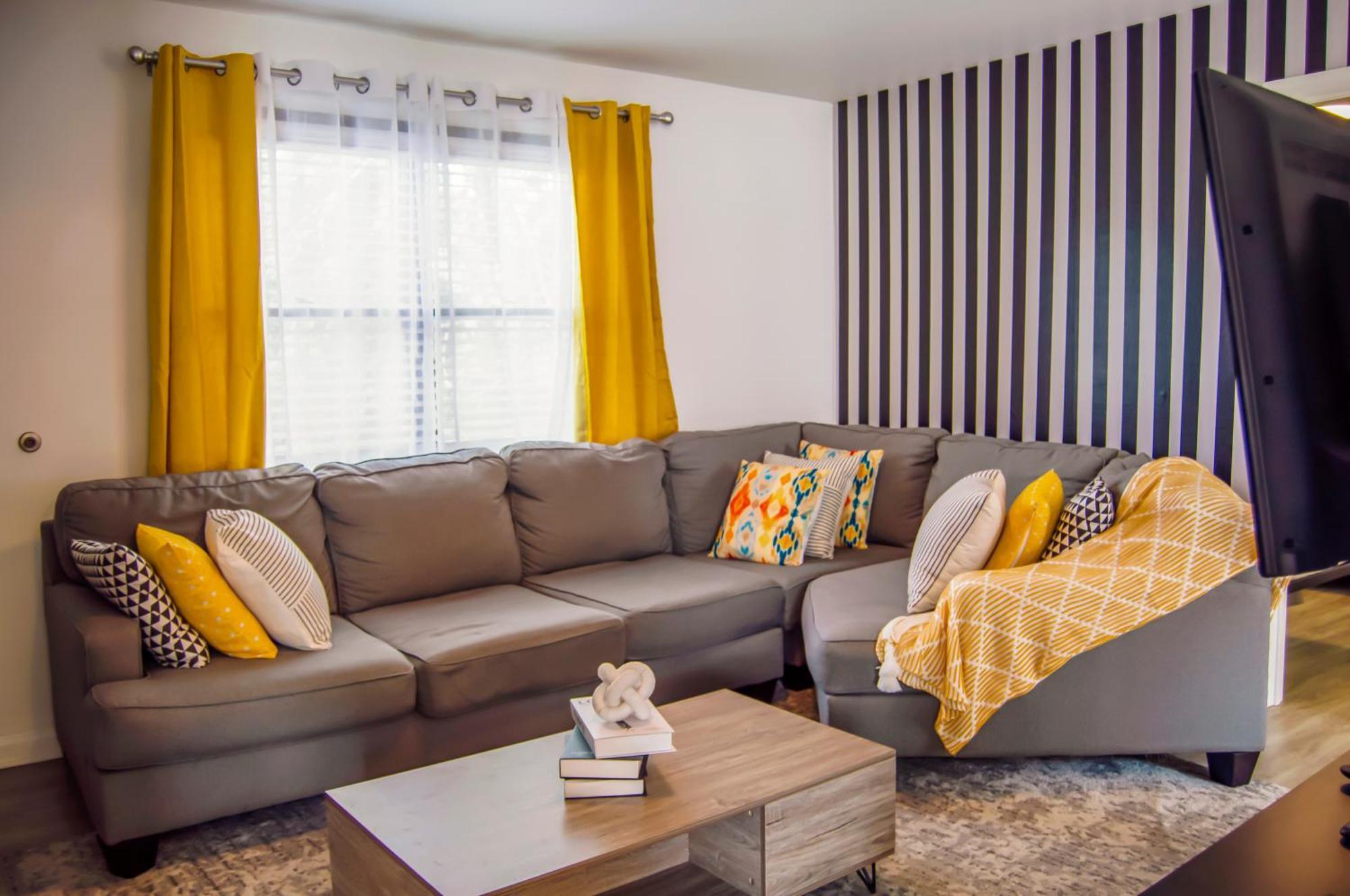 Cozy Condo, Minutes From Broadwy, Sleeps 5 내슈빌 외부 사진