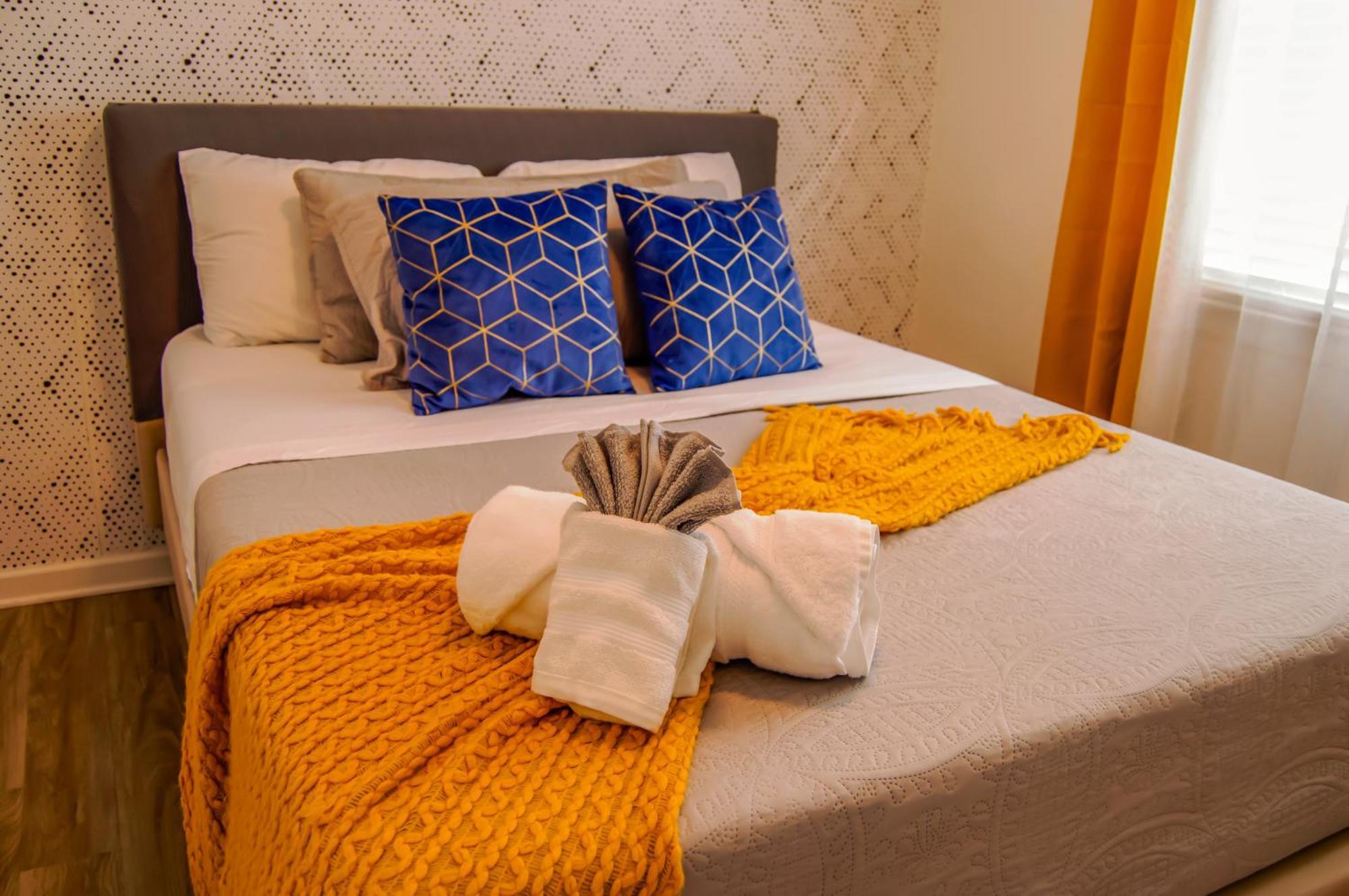 Cozy Condo, Minutes From Broadwy, Sleeps 5 내슈빌 외부 사진